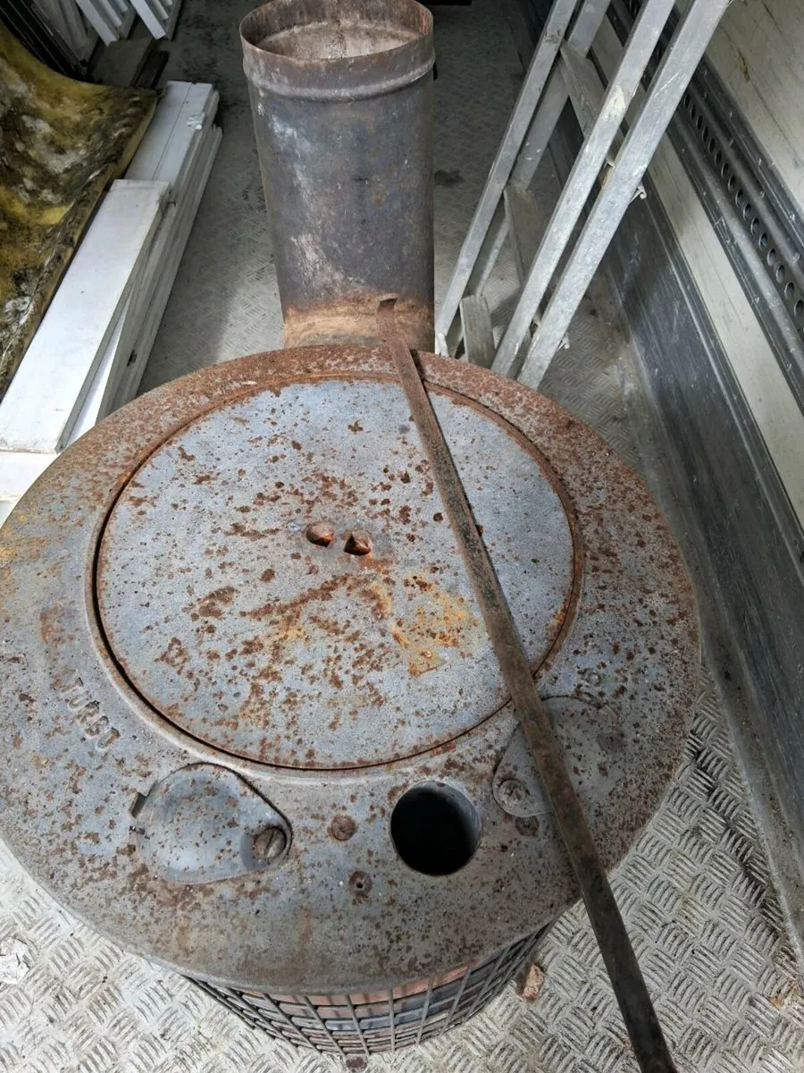 Log burning stove - Image 3