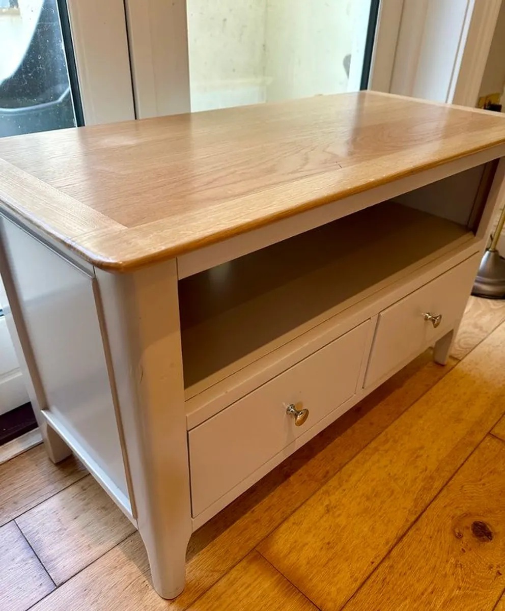 tv unit - Image 2