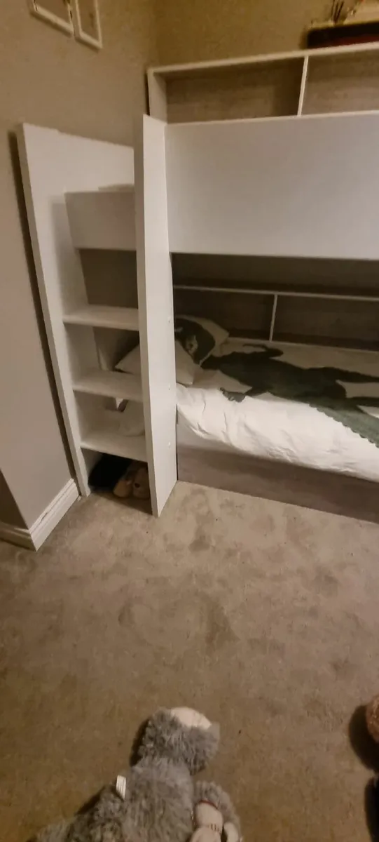 Kids bunk beds with 2 mattresses - Image 4