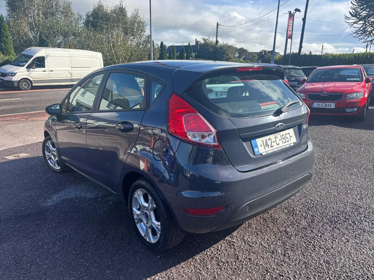Ford Fiesta 2014  PETROL 1.25  LOW  MILEAGE 1OWNER - Image 2
