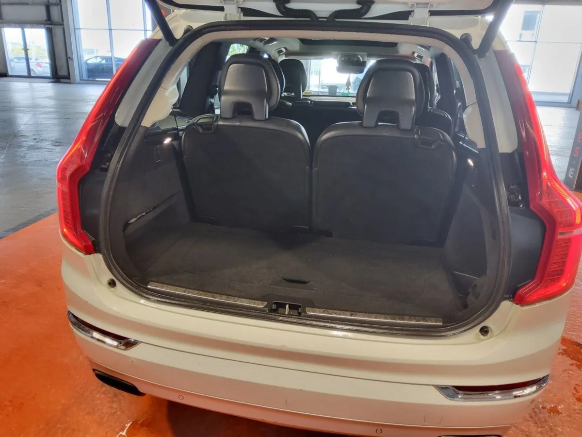 Volvo XC90 D5 (235hp) AWD Inscription Geartronic - Image 4