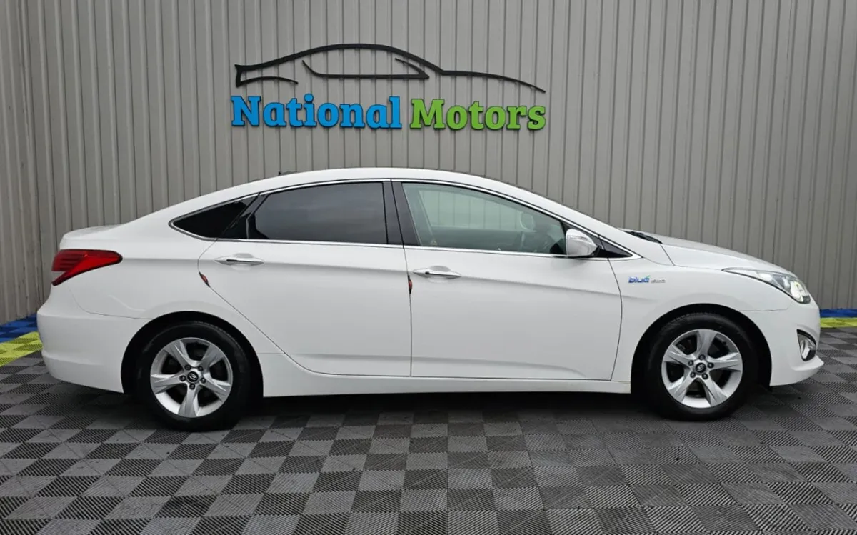 2014 Hyundai i40 Fleet Edition 1.7 Diesel - Image 2