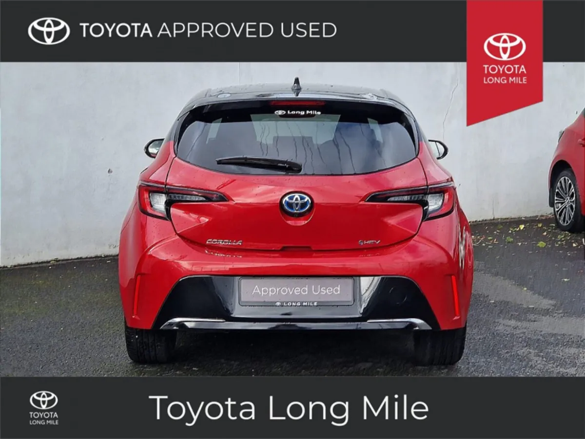 Toyota Corolla 1.8 Hybrid Luna Sport H/B 5dr - Image 4