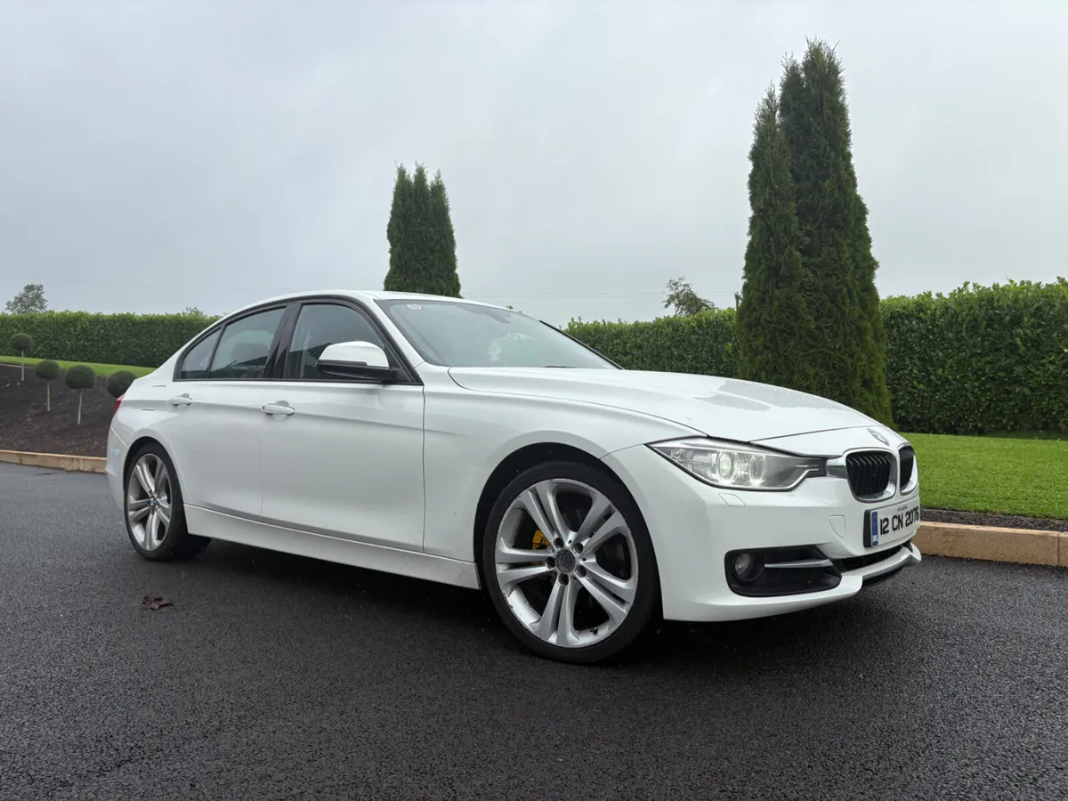BMW 3-Series 2012 - Image 3