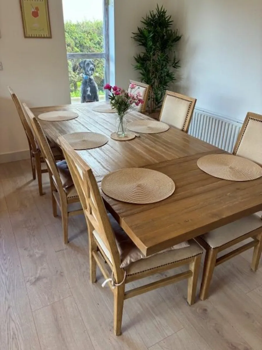 Extending High Quality 2.8m Dining Set incl bench - Image 1