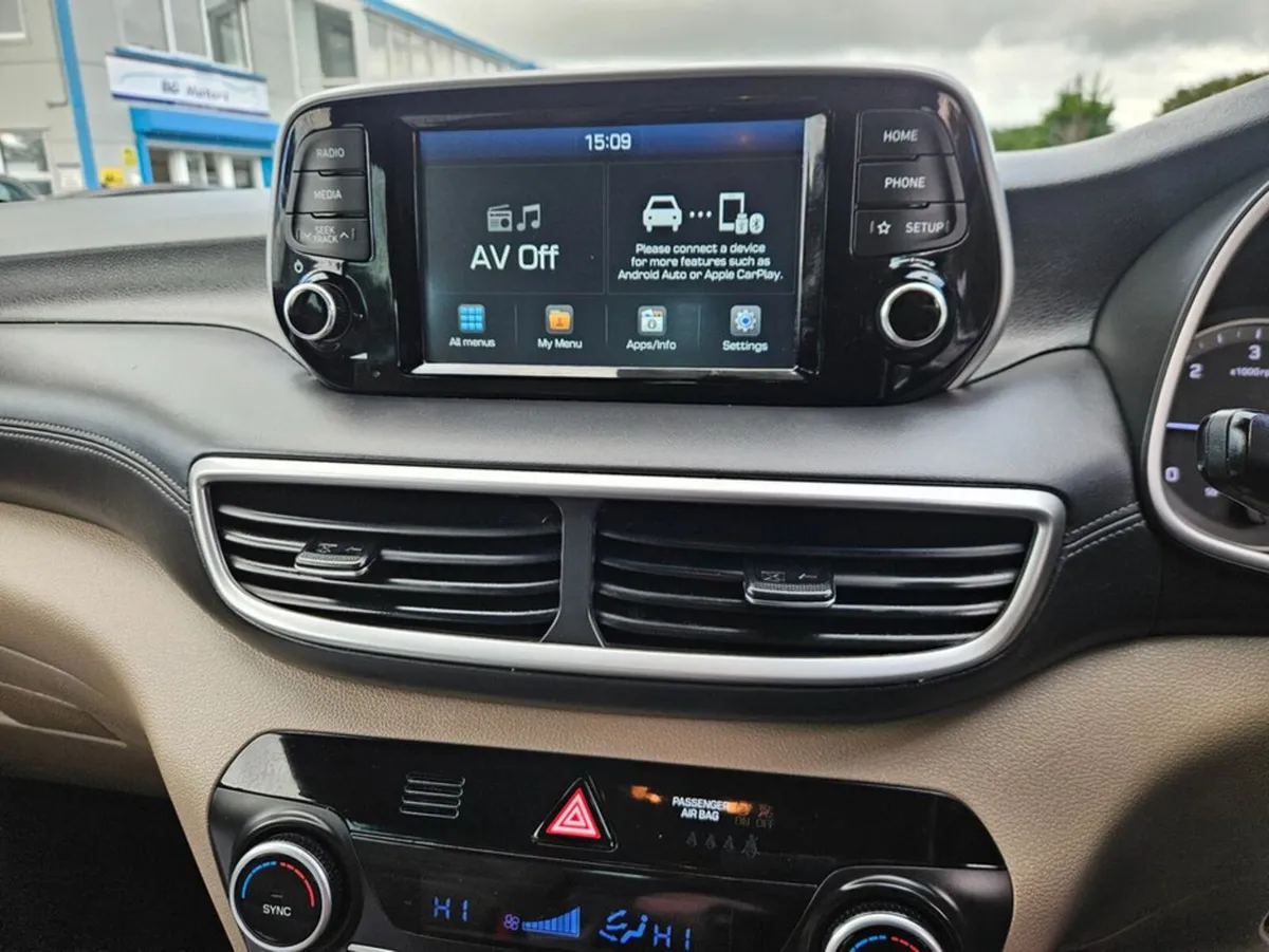 Hyundai Tucson Executive 5DR - Image 4