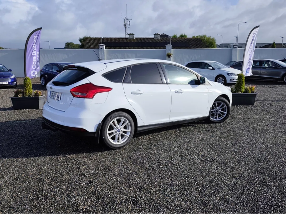 Ford Focus ONLY €30 P/W STYLE 1.5 TD 95PS 6SPEED 4 - Image 2