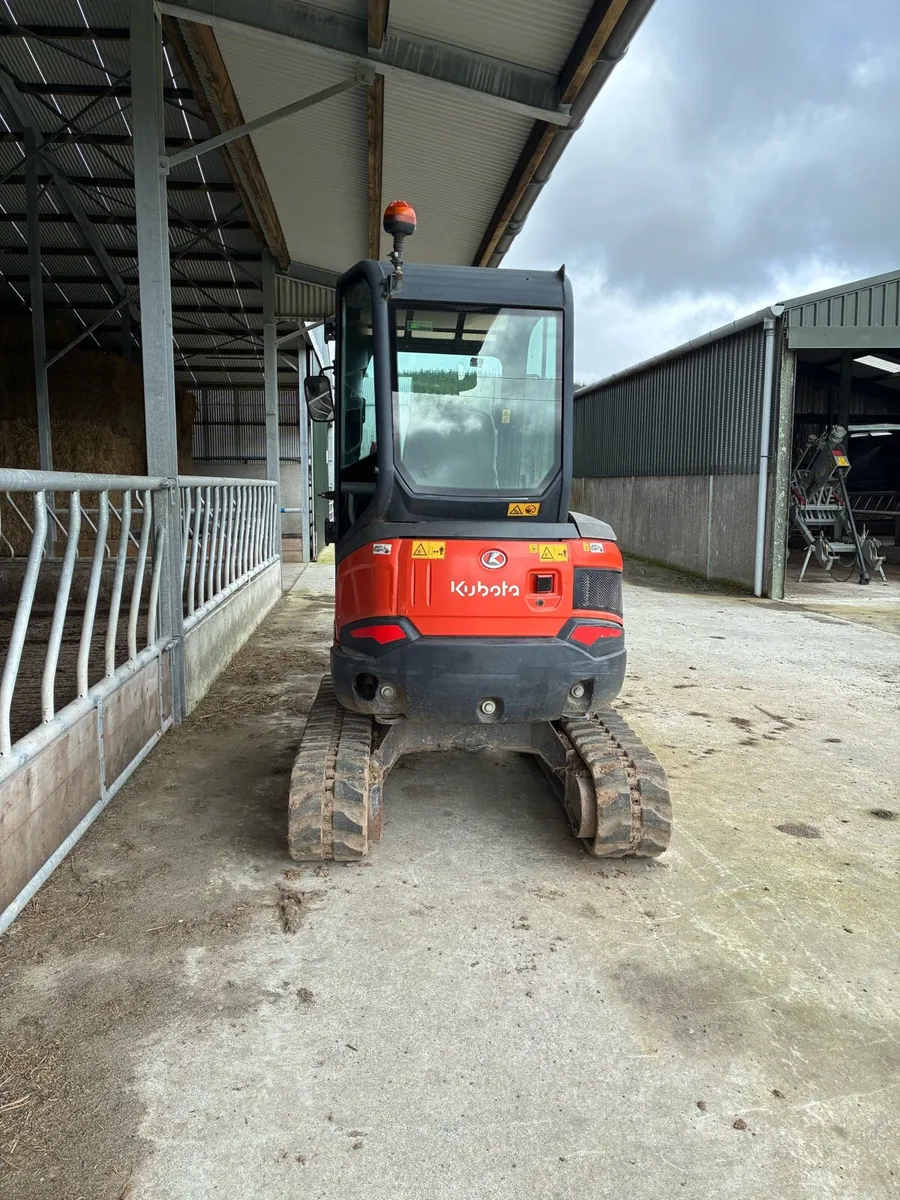 Kubota 2.7 ton - Image 2