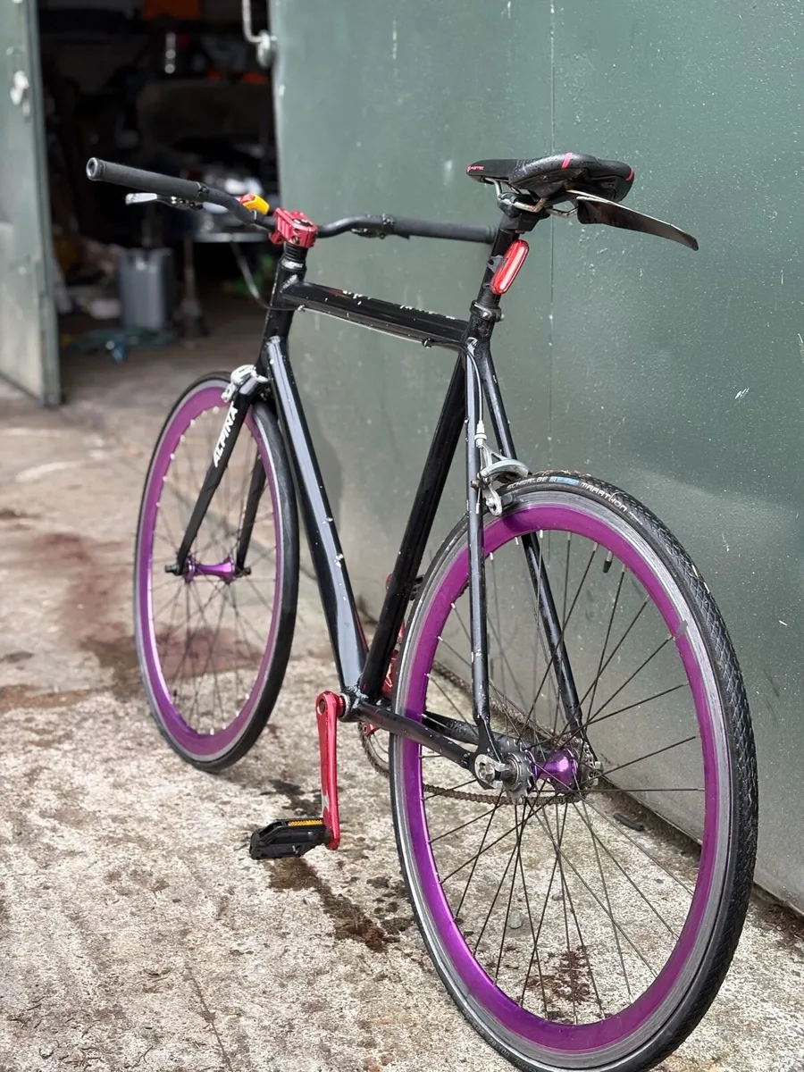Alpina Fixie Bicylce - Image 3