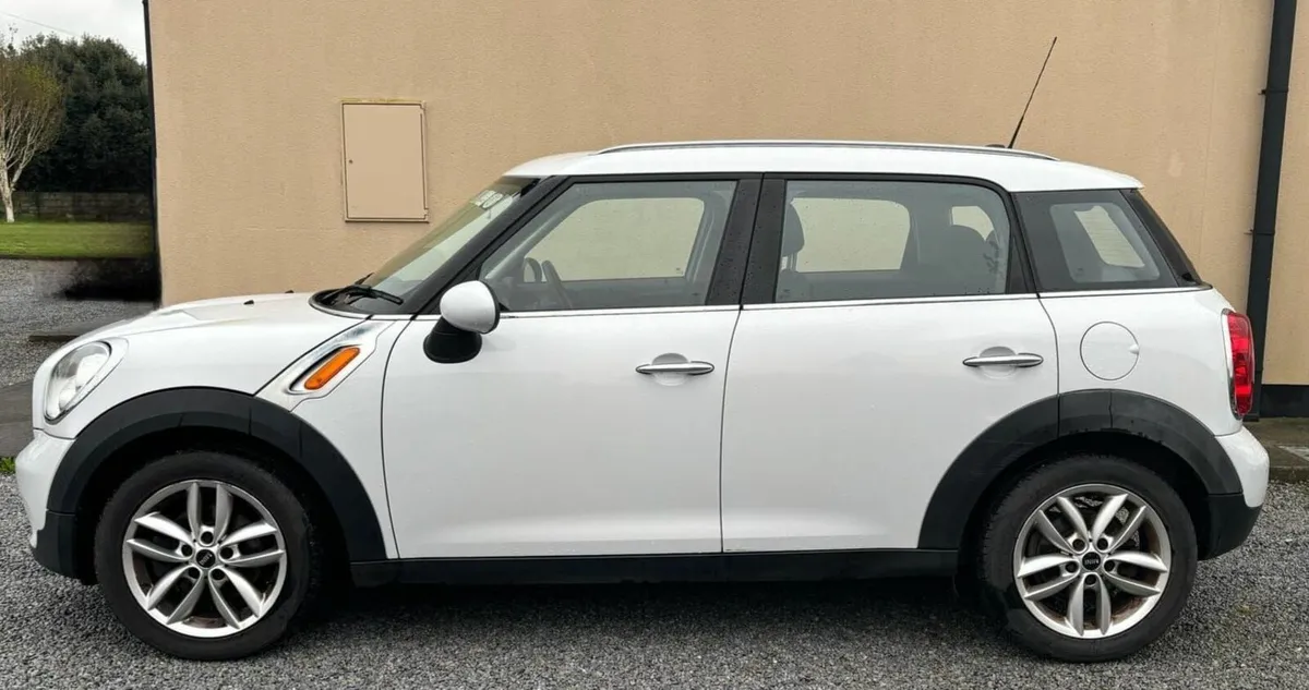 Mini Countryman 2012 - Image 2