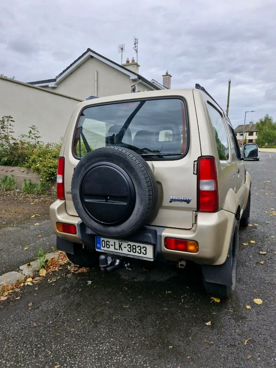 Suzuki Jimmy - Image 3