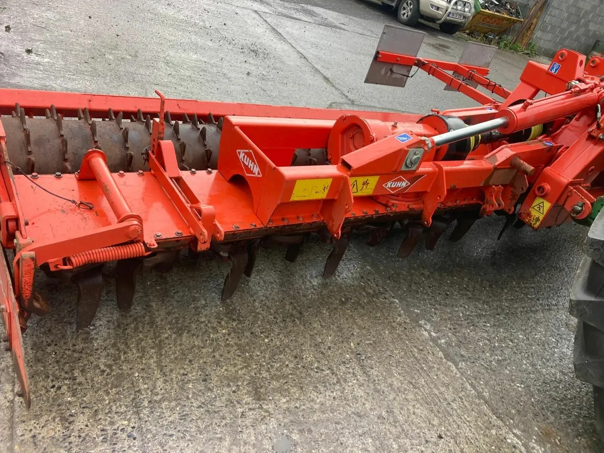 2017 6mtr Kuhn Hyd Folding  Power Harrow - Image 3