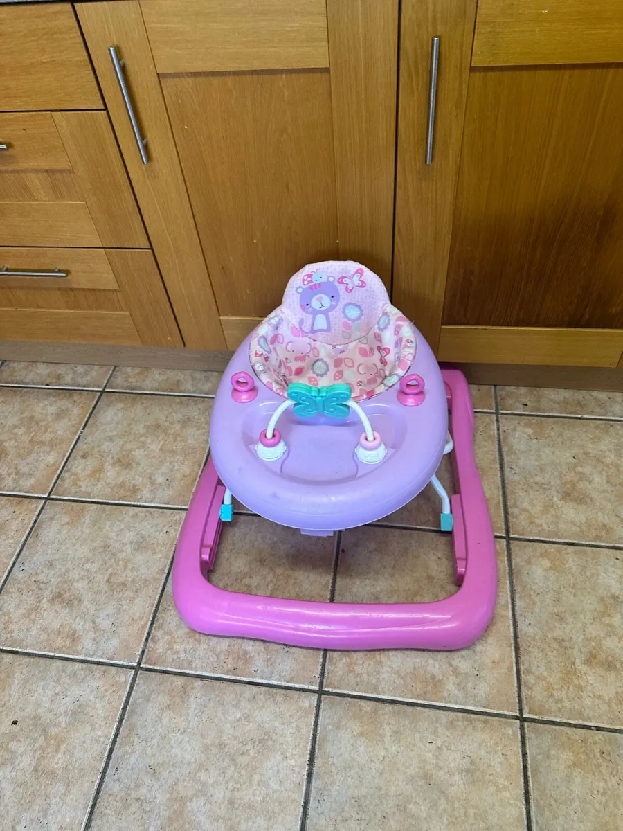 Baby walker - Image 1