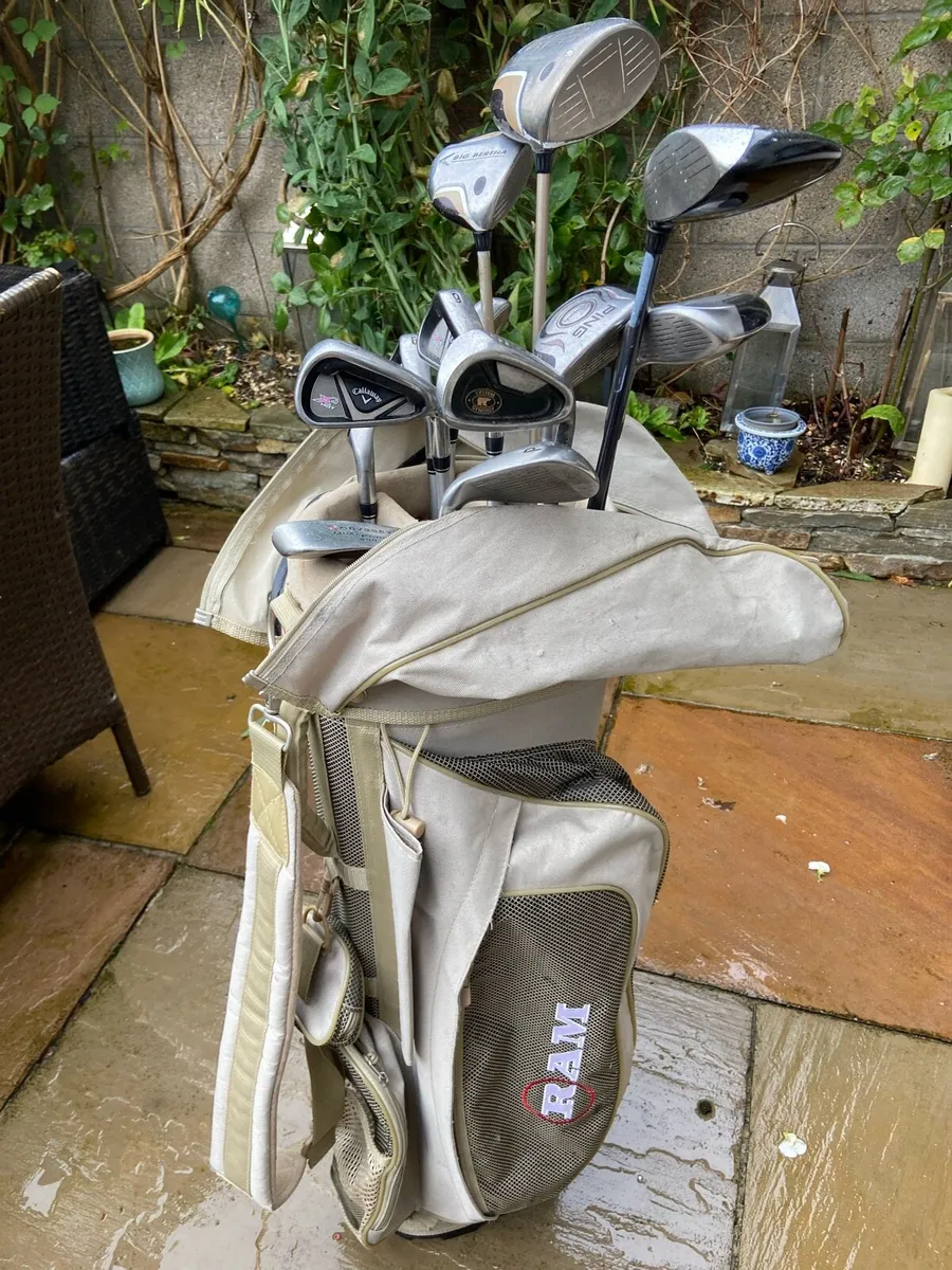 Lady’s.  Golf.   Clubs.   &.  Bag - Image 2