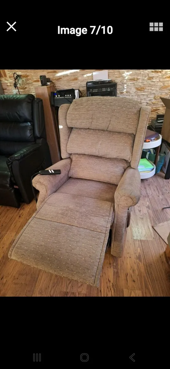 Electric riser recliner armchair - Image 1
