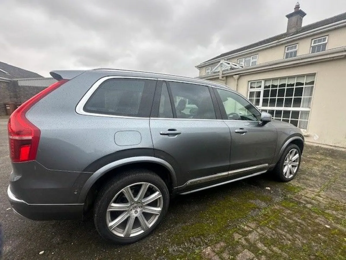 Volvo XC90 2017 - Image 4