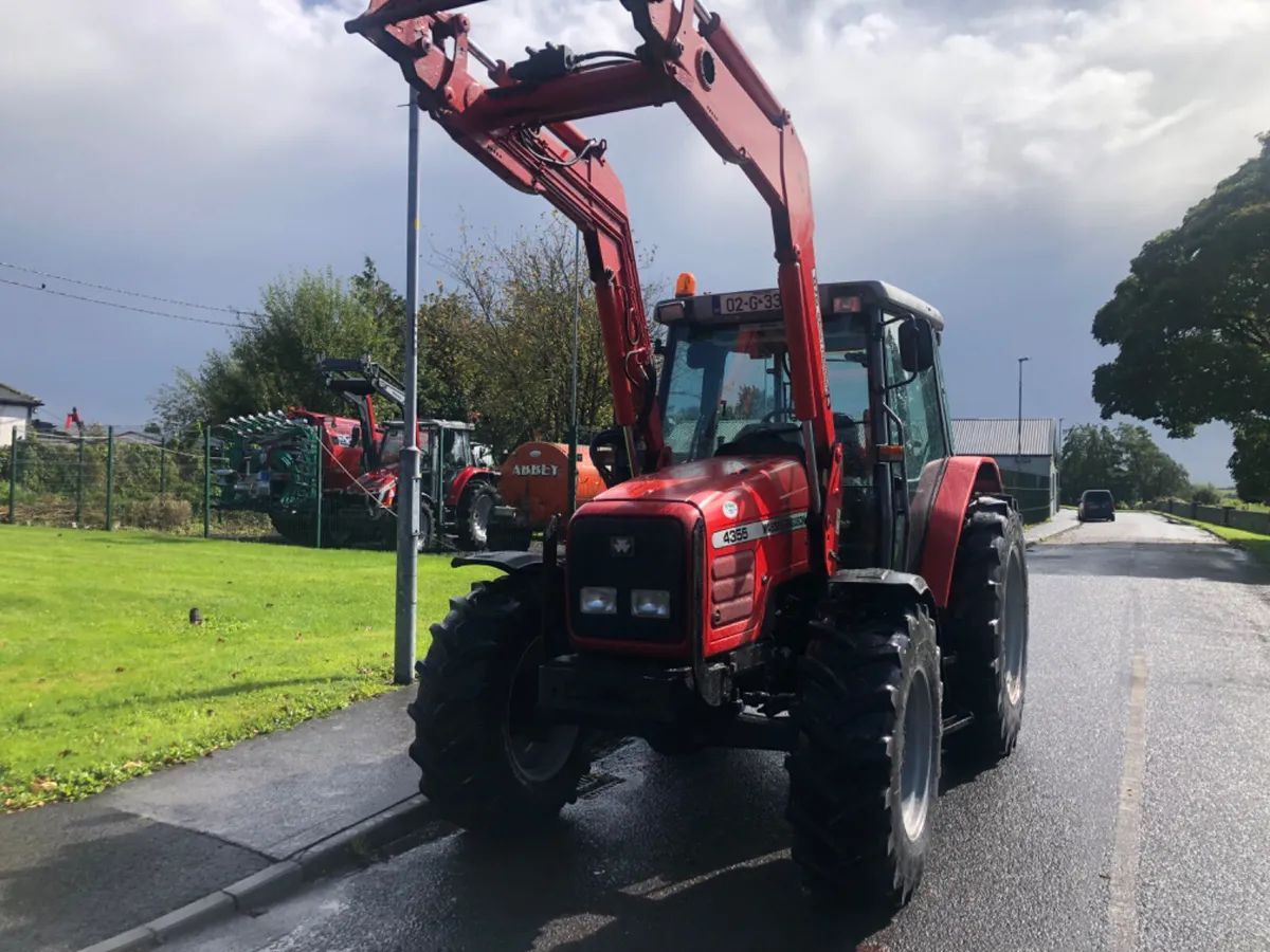 Massey Ferguson 4355 - Image 2