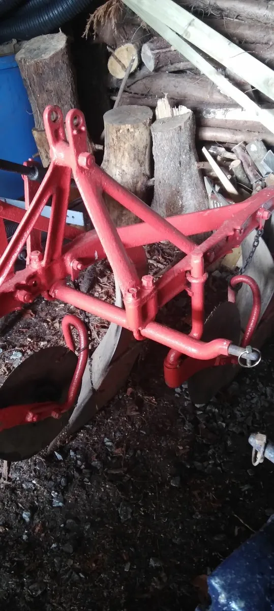 2 furrow plough - Image 1