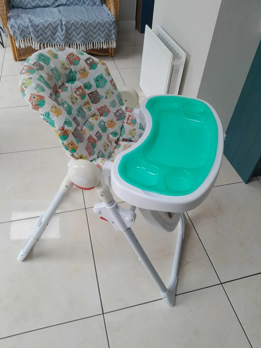 Childrens highchair - Image 2