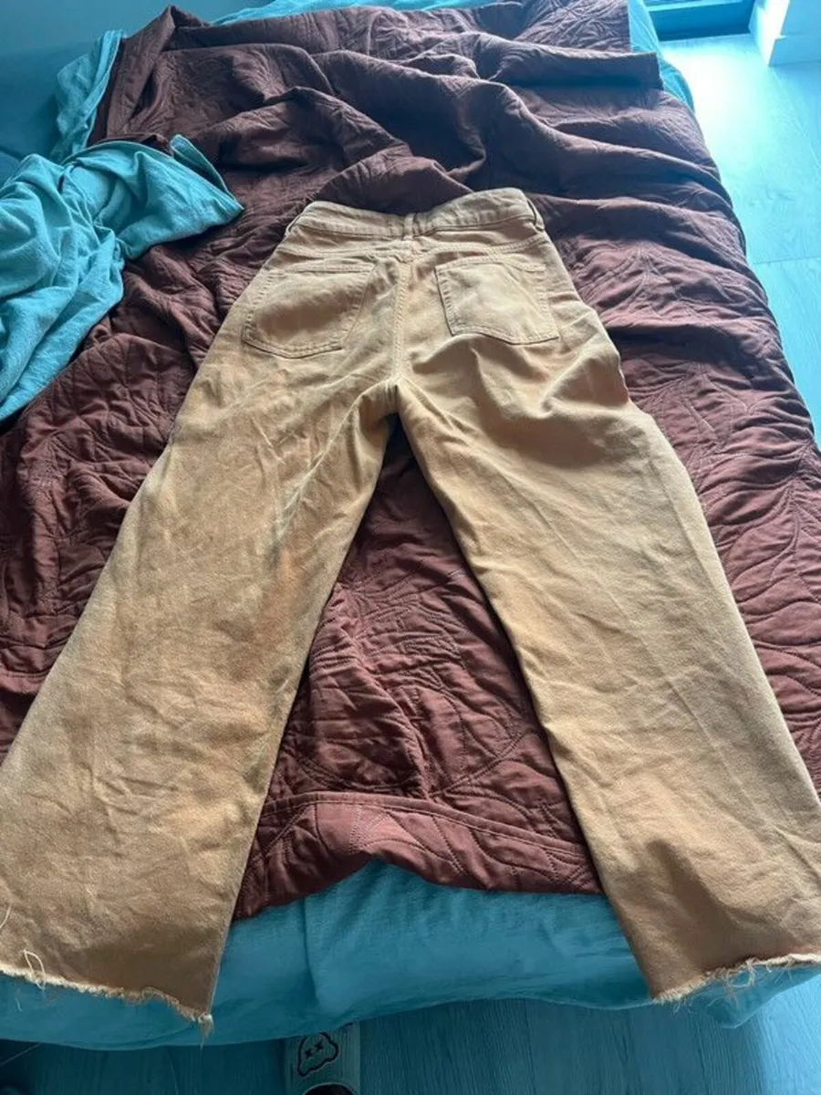 orange jeans - Image 3