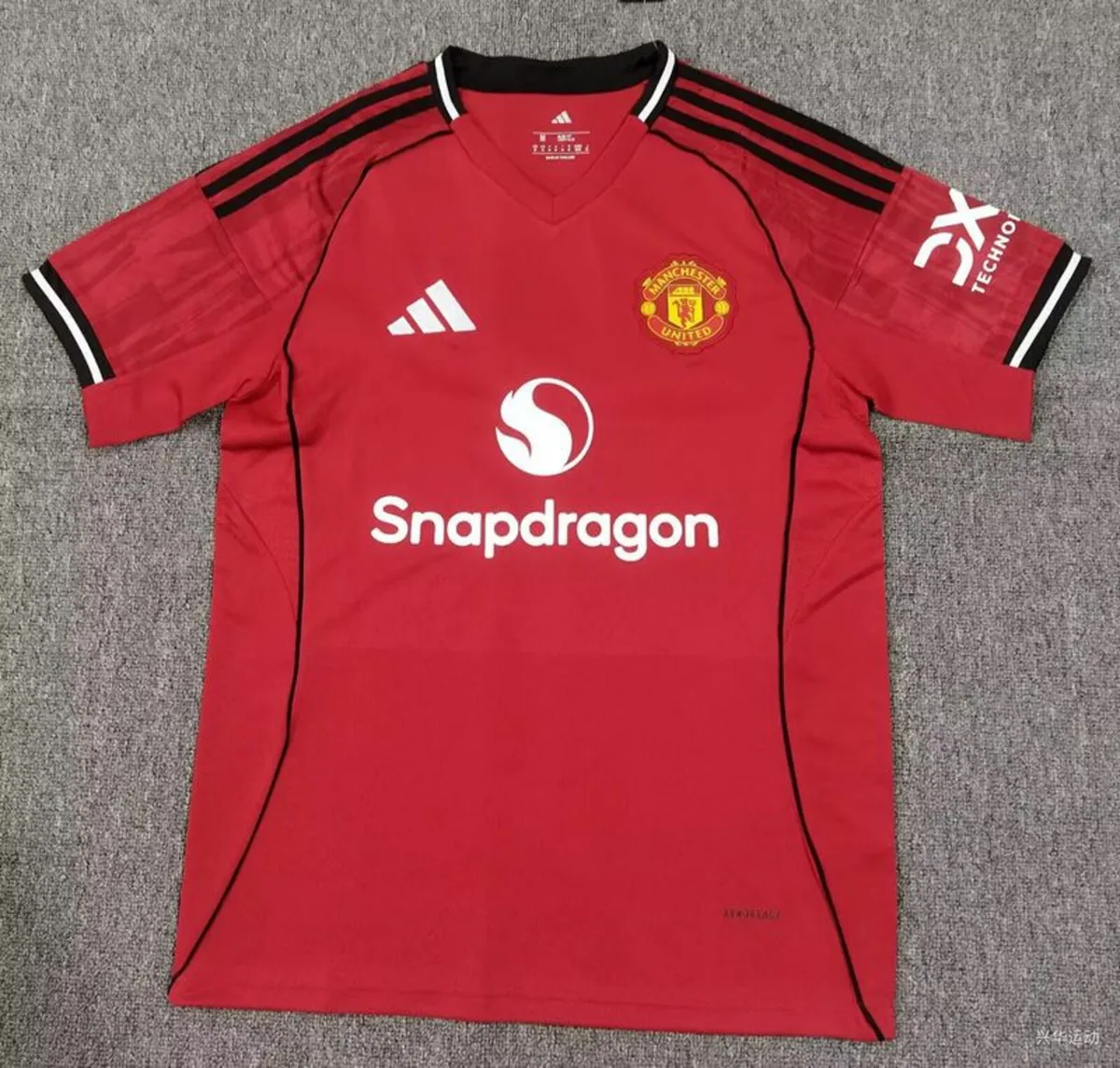Manchester United Home Stadium 25/26 Shirt - Image 1