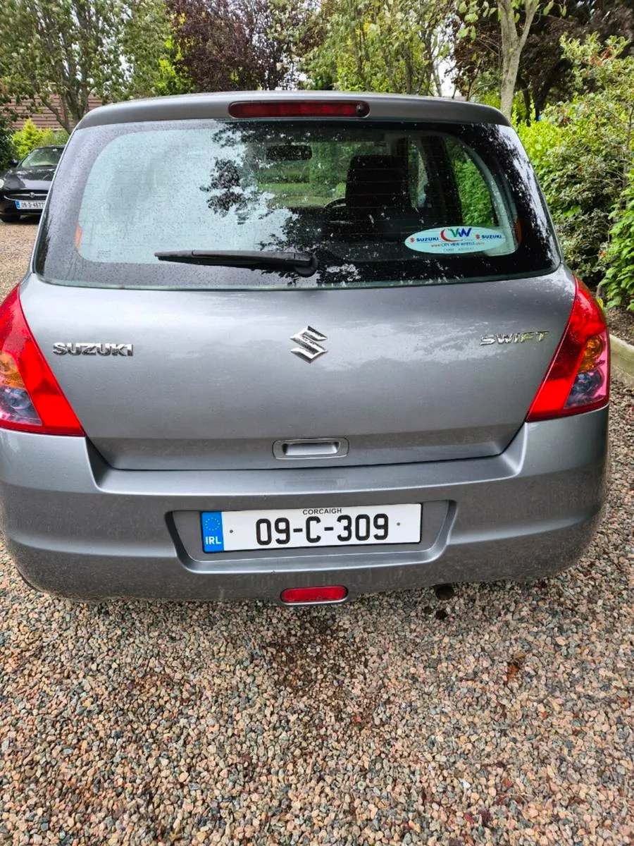 Suzuki Swift - Image 4