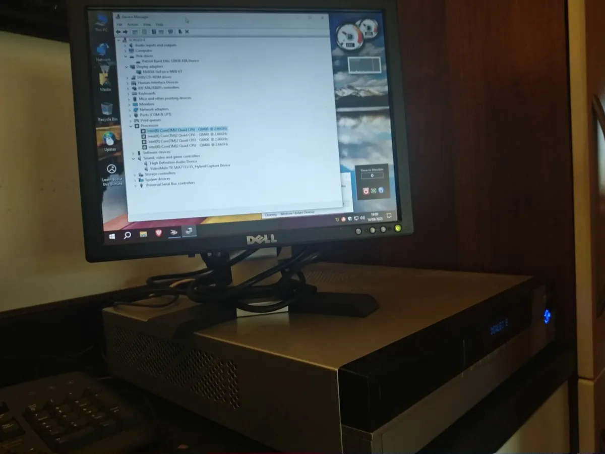 Fujitsu-Siemens SCALEO-E Media PC (Upgraded) - Image 4