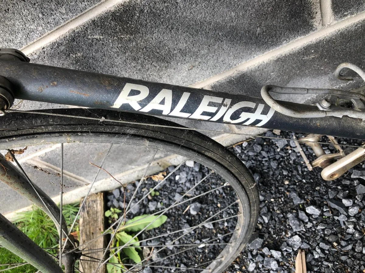 Vintage Raleigh racing bike - Image 3