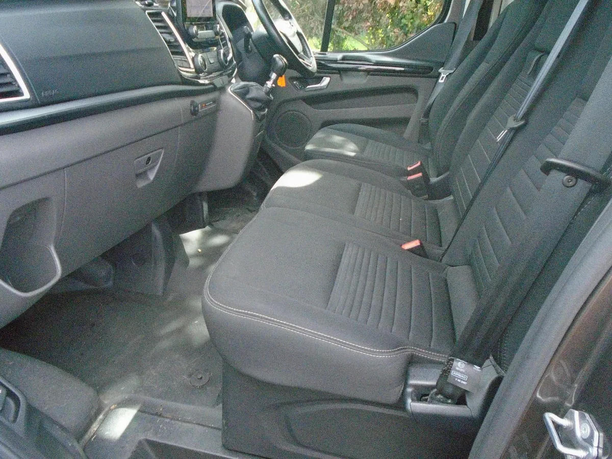 2022 Ford Transit Custom LWB LIMITED 130HP. - Image 4