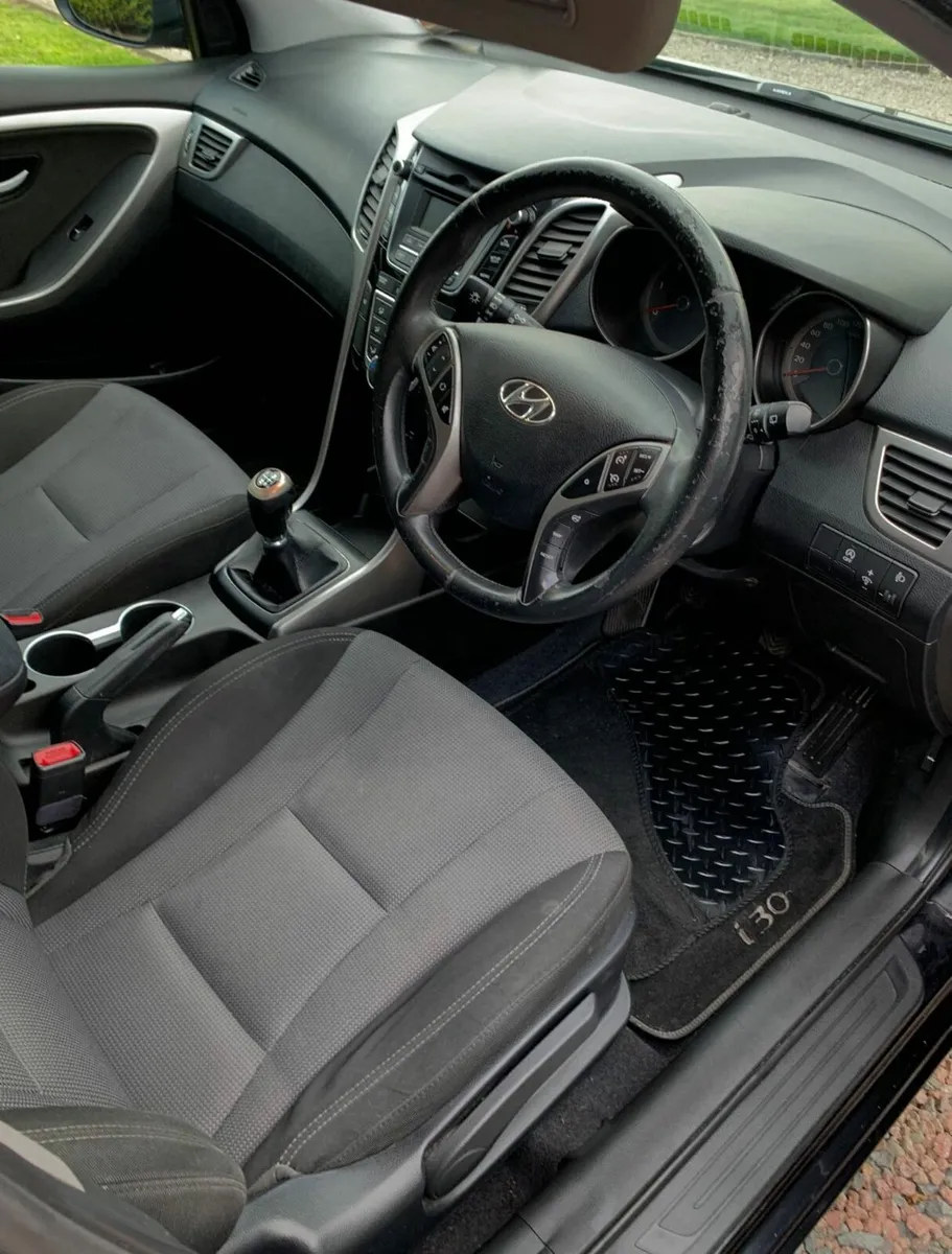 Hyundai i30 - Image 4