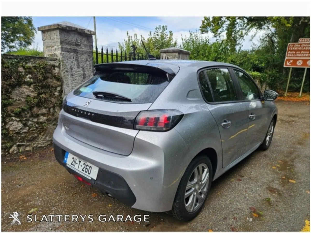 Peugeot 208 1.2 Puretech 75 bhp Active - Image 4