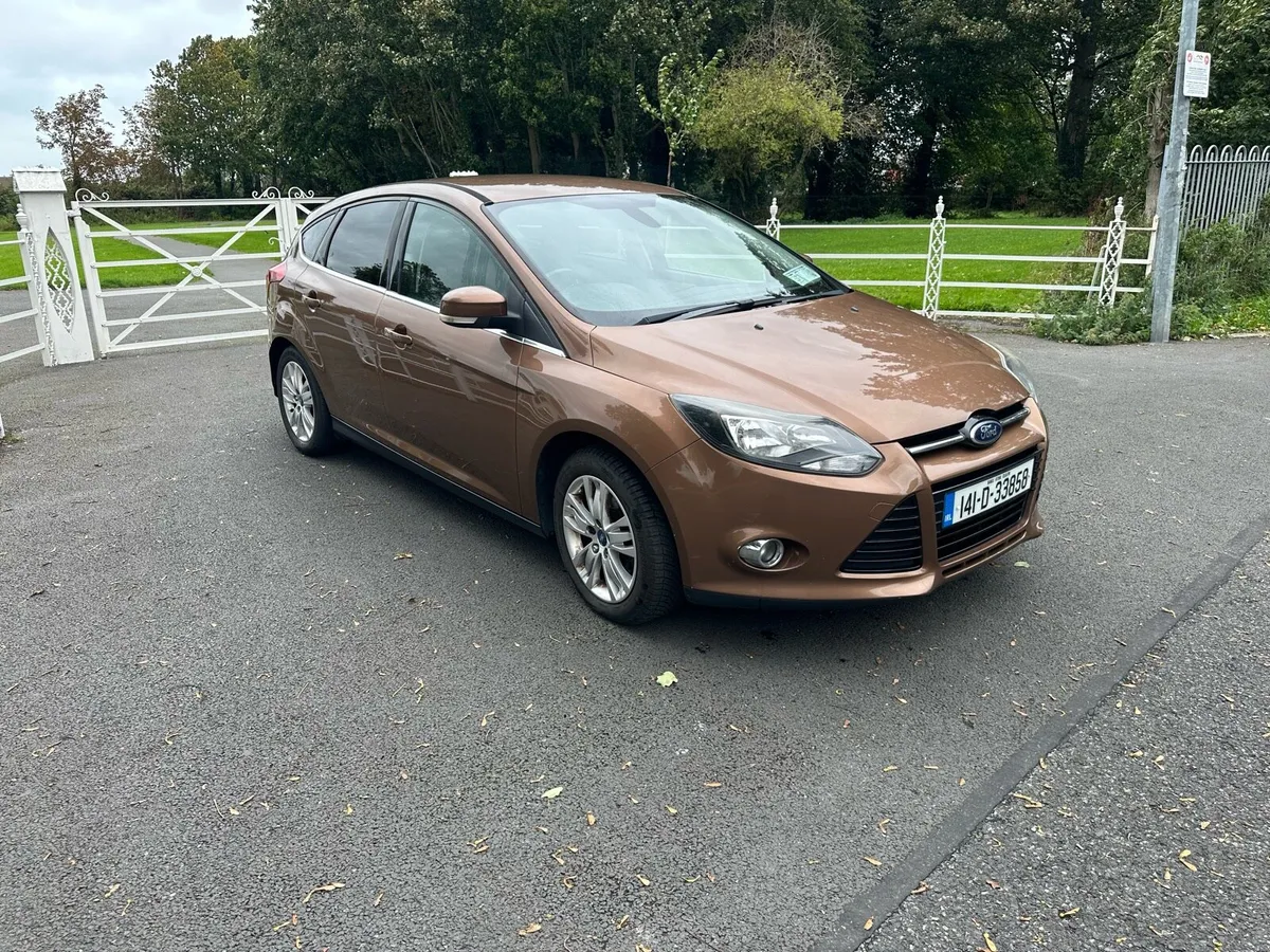 2014 Automatic Ford Focus - Image 2