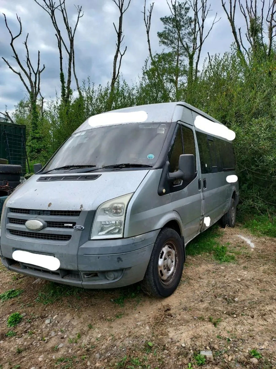 2007 Ford Transit Bus - Image 2