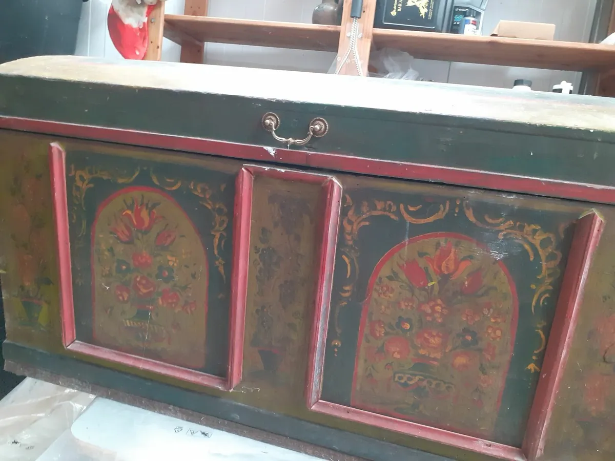 Antique furniture - Image 3