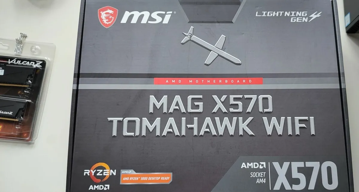 Msi X570 Tomahawk WiFi - Image 1