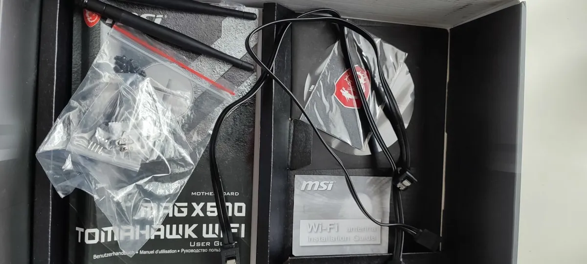 Msi X570 Tomahawk WiFi - Image 3