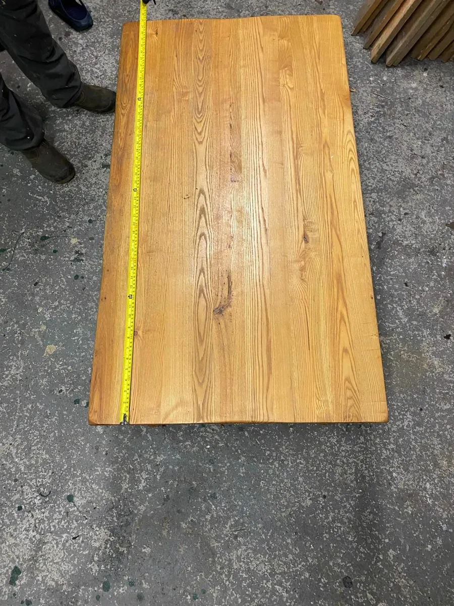 Oak Table - Image 3