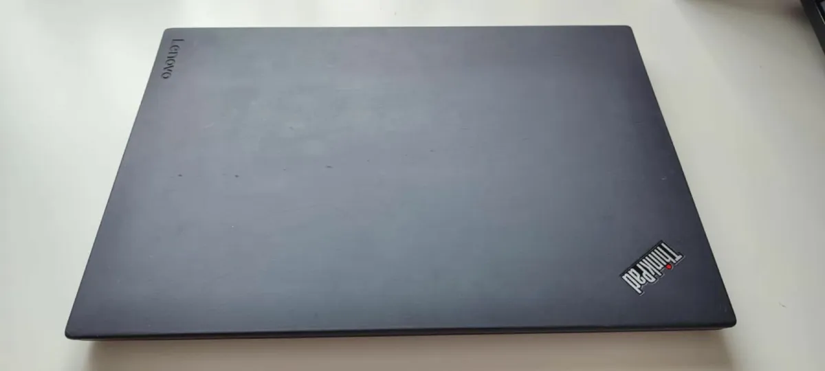Lenovo ThinkPad T480 - Image 1