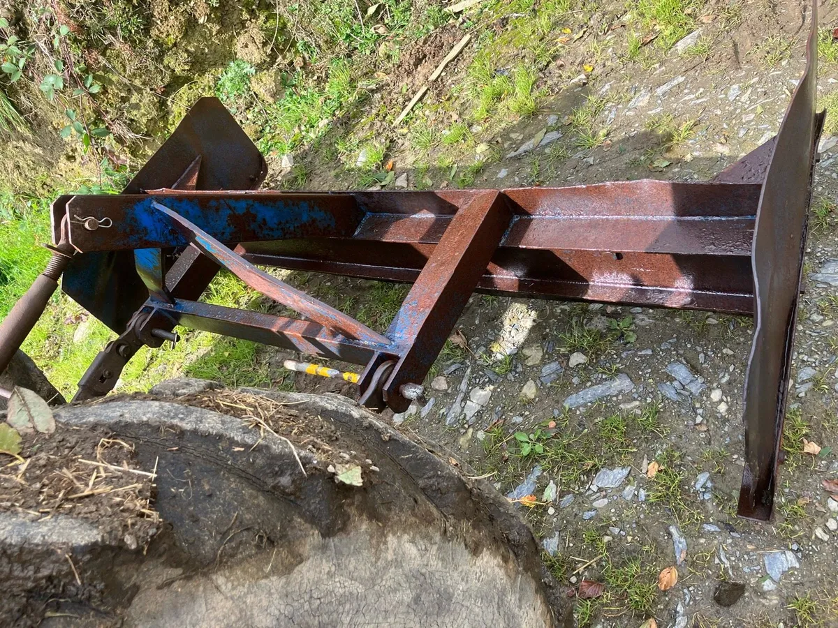 Yard Scraper - Image 2