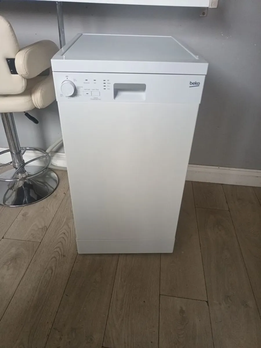 Beko Slimline Dishwasher - Image 1