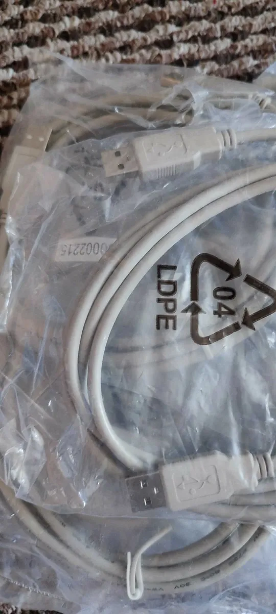 Cables, Keyboards bundle - Image 3