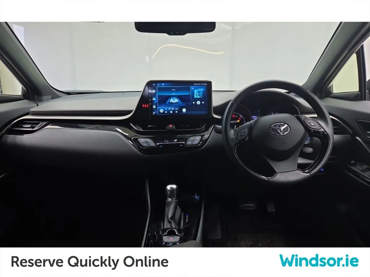 Toyota C-HR Hybrid G  top Spec - Image 4