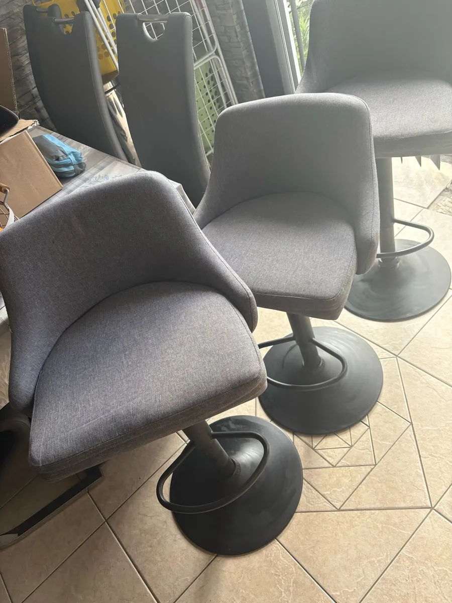 Bar stools - Image 3