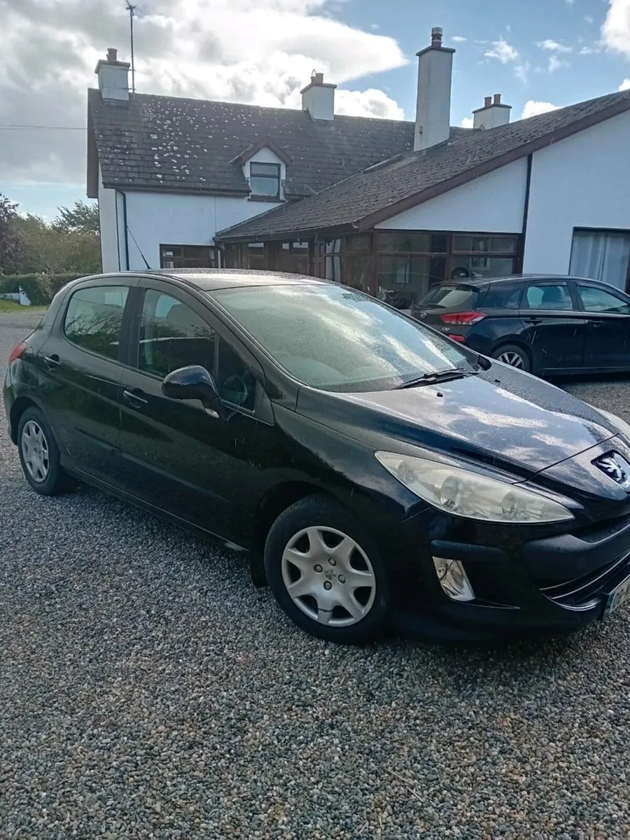 PEUGEOT 308 - Image 4
