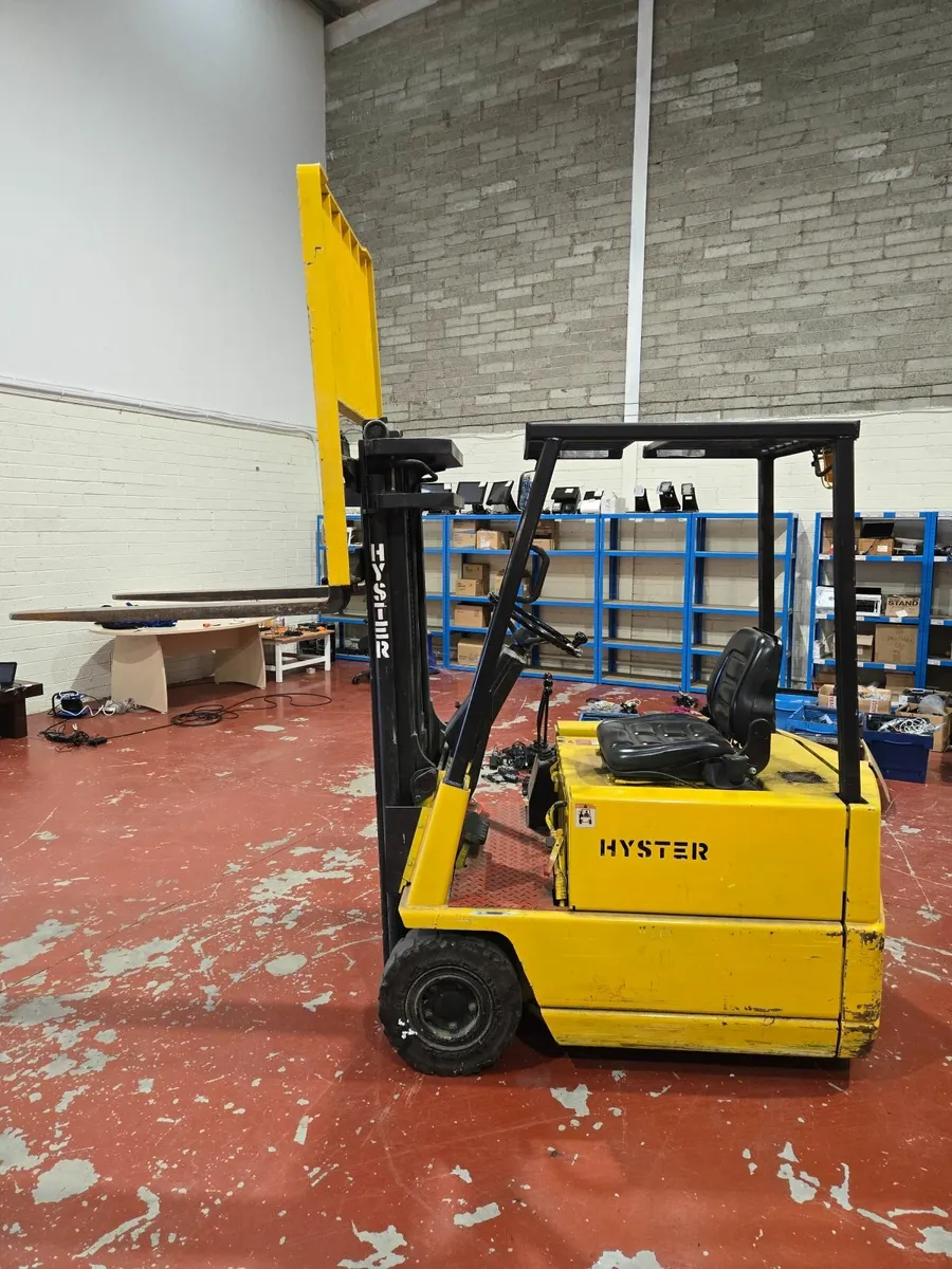 Electric Forklift for sale - Image 1
