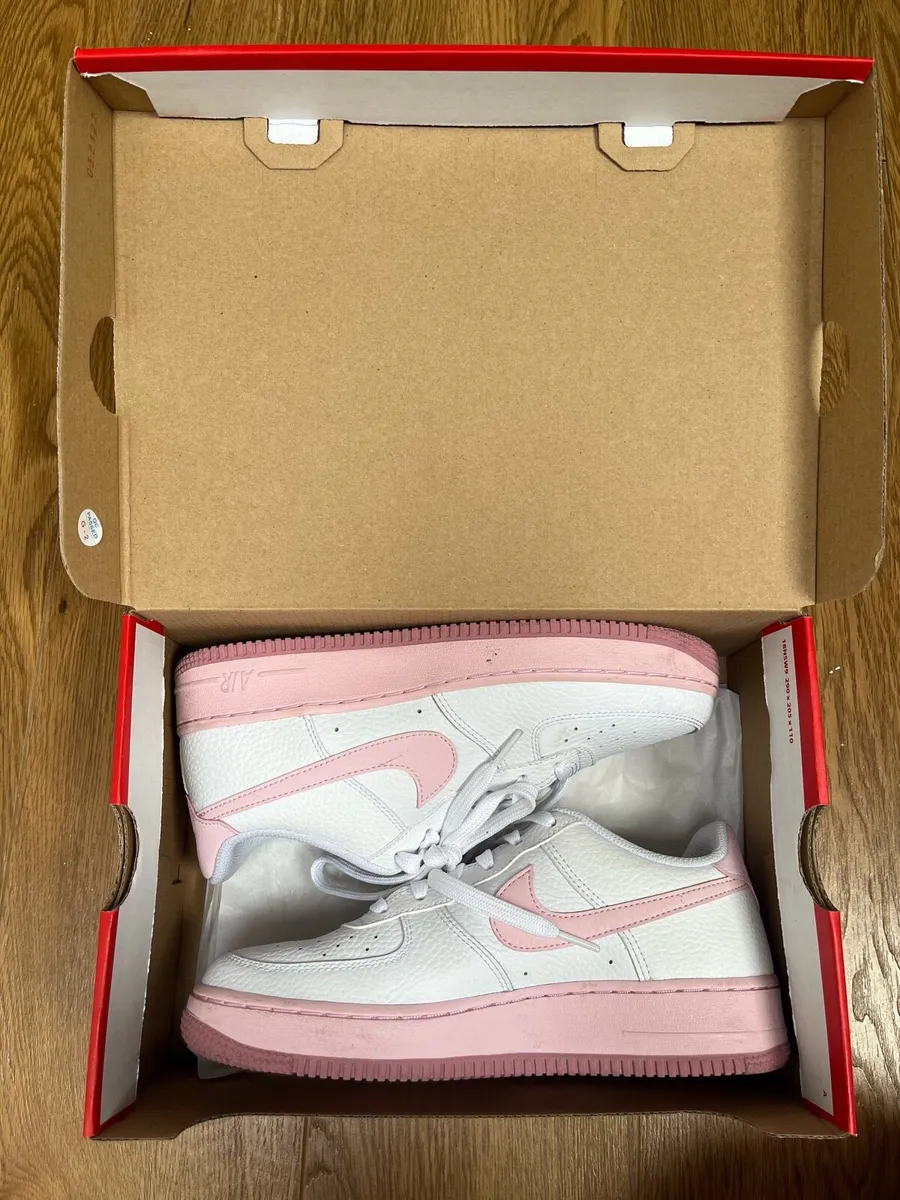 Nike Air Force 1 Pink size 6 - Image 2