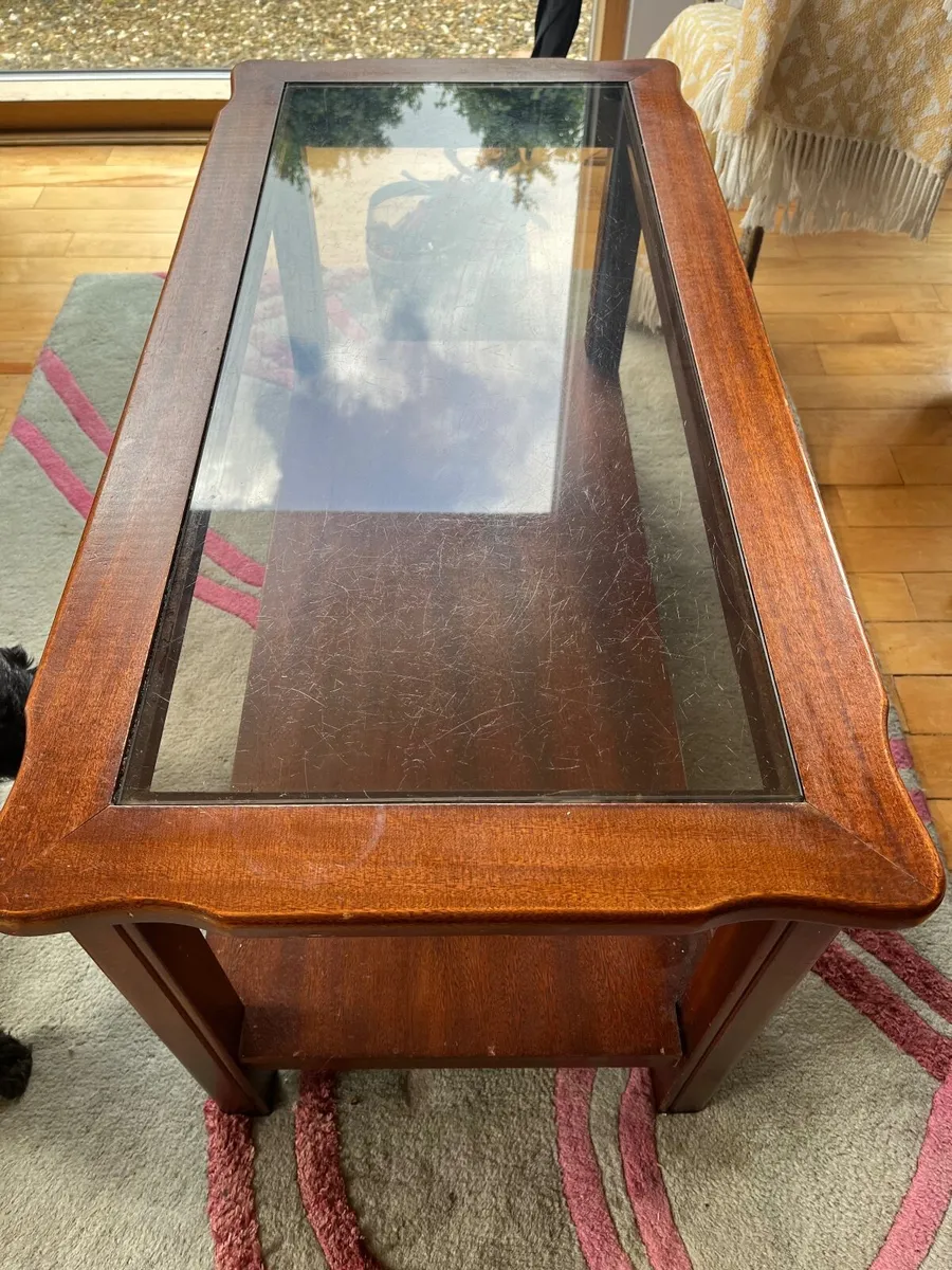 Coffee table - Image 1