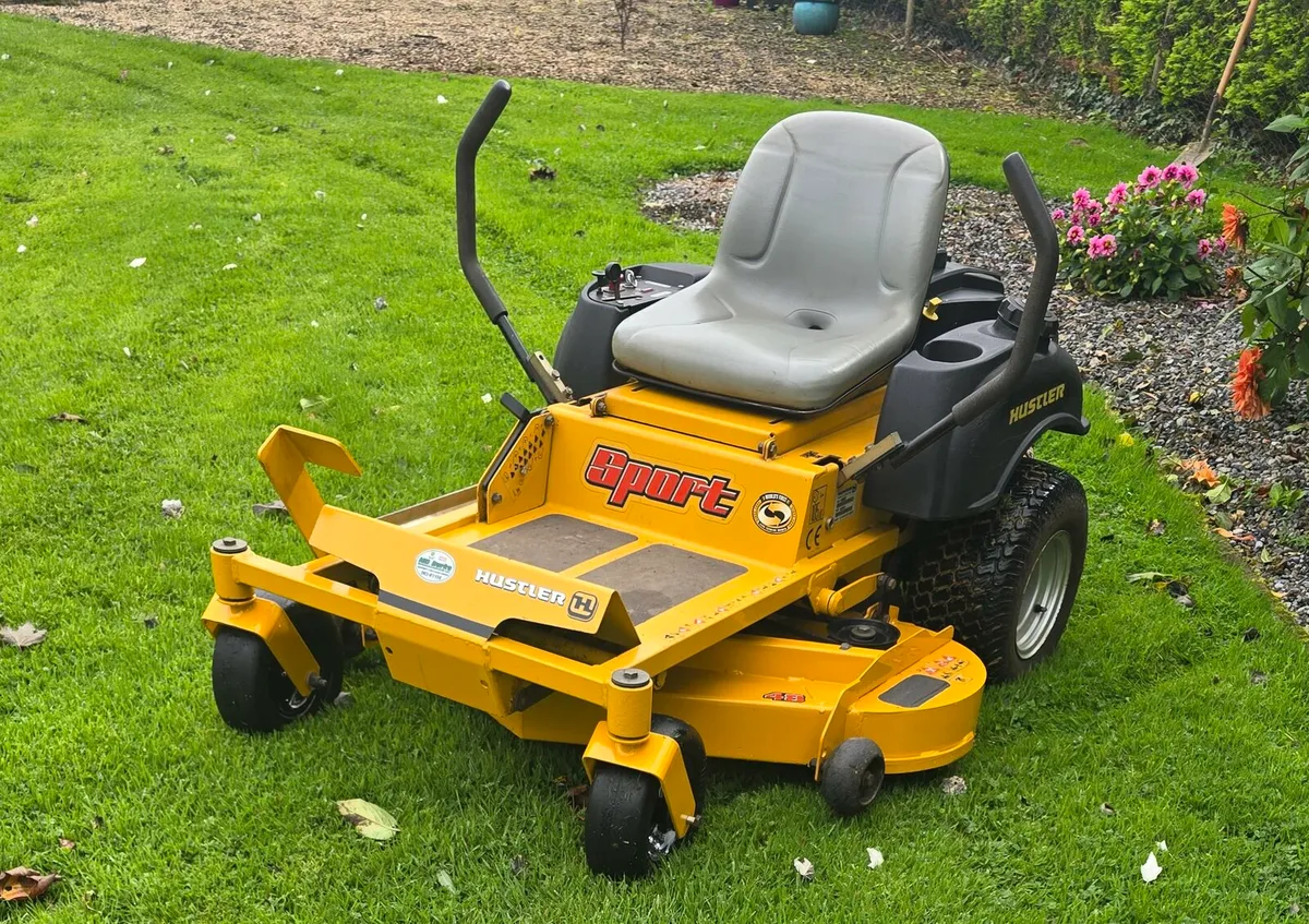 22HP HUSTLER SPORT - Image 2