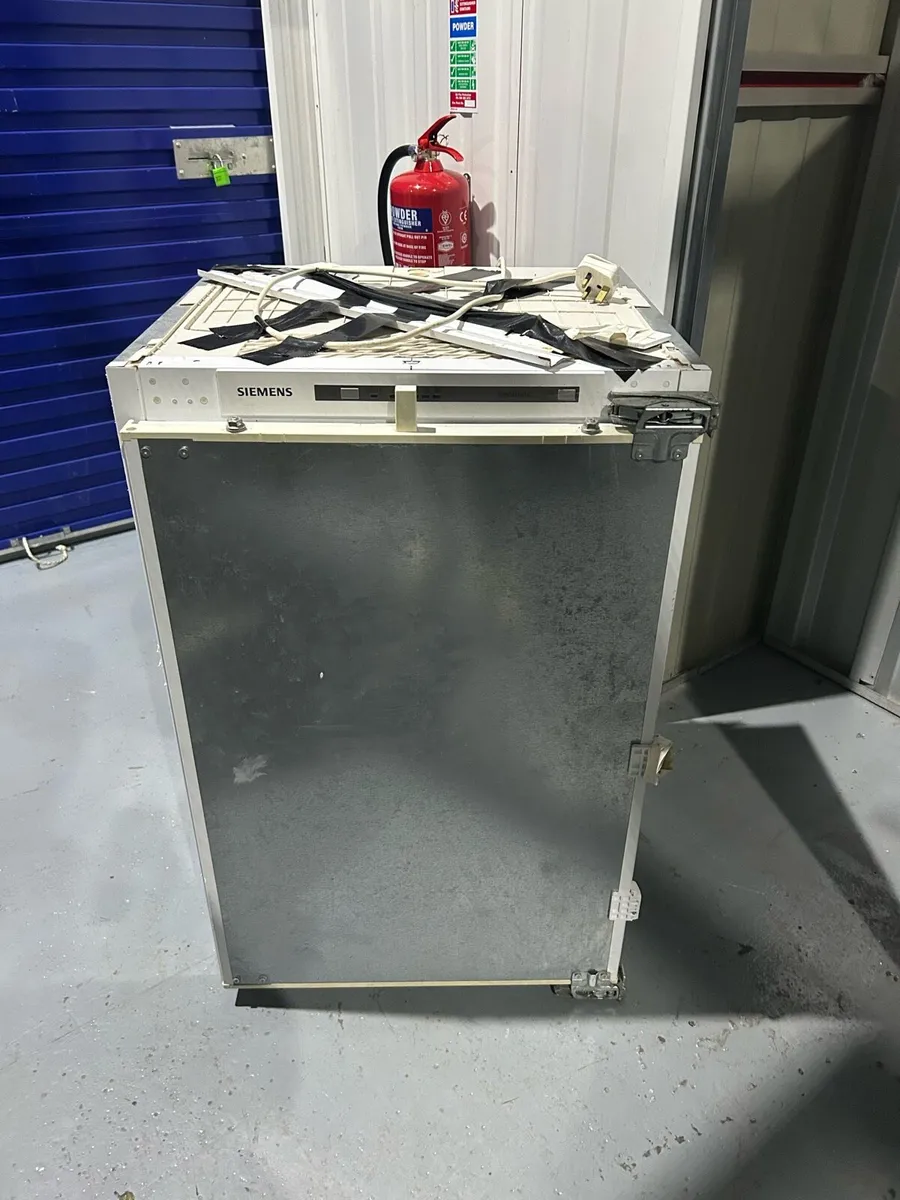 Seimens Integrated Freezer - Image 1
