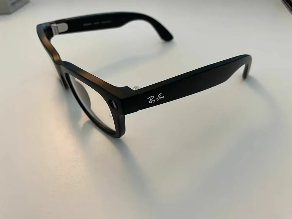 Ray-Ban Meta Wayfarer - Image 3